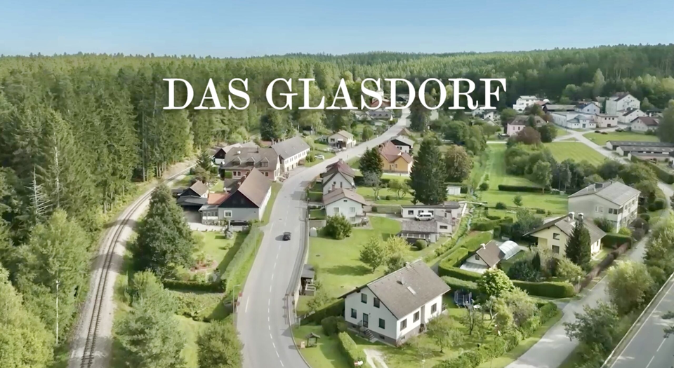 das_glasdorf_2